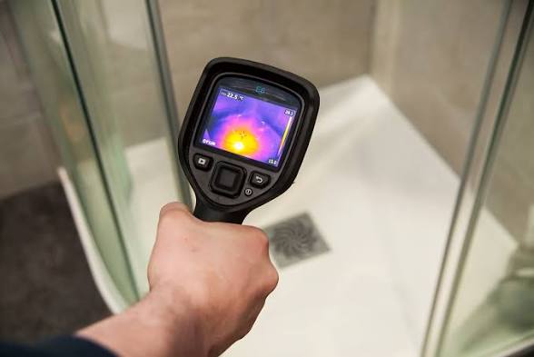 Thermal leak detection
